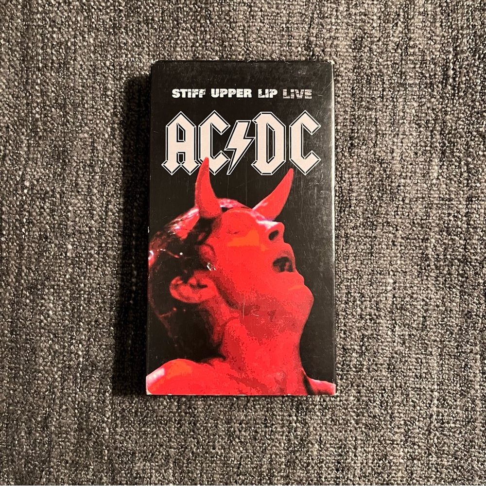AC/DC‎ Stiff Upper Lip Live VHS Tape Vintage